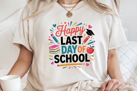 Last Day of School Retro Shirt PNG Design